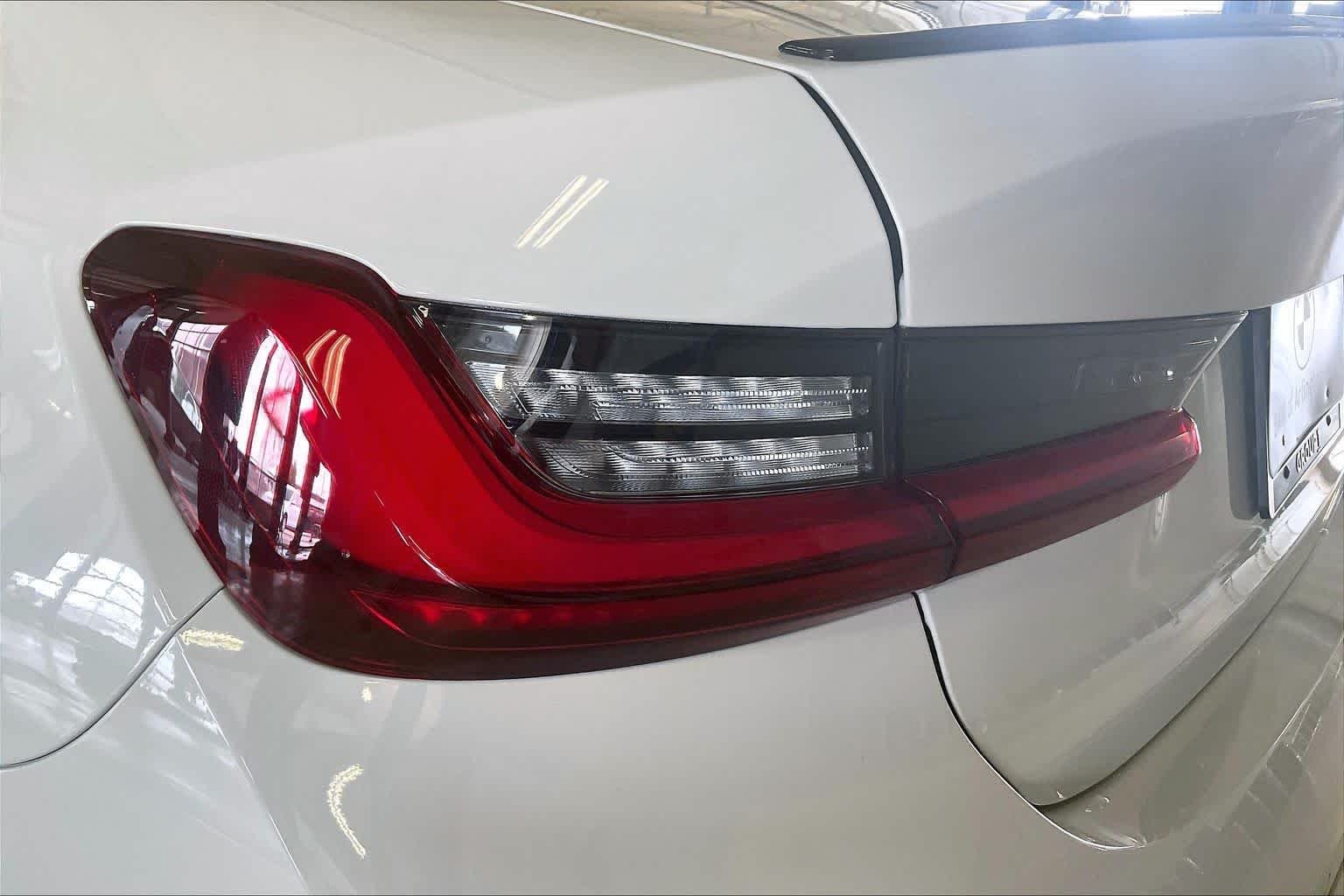 New 2026 Alpine White BMW 330i NA image 14