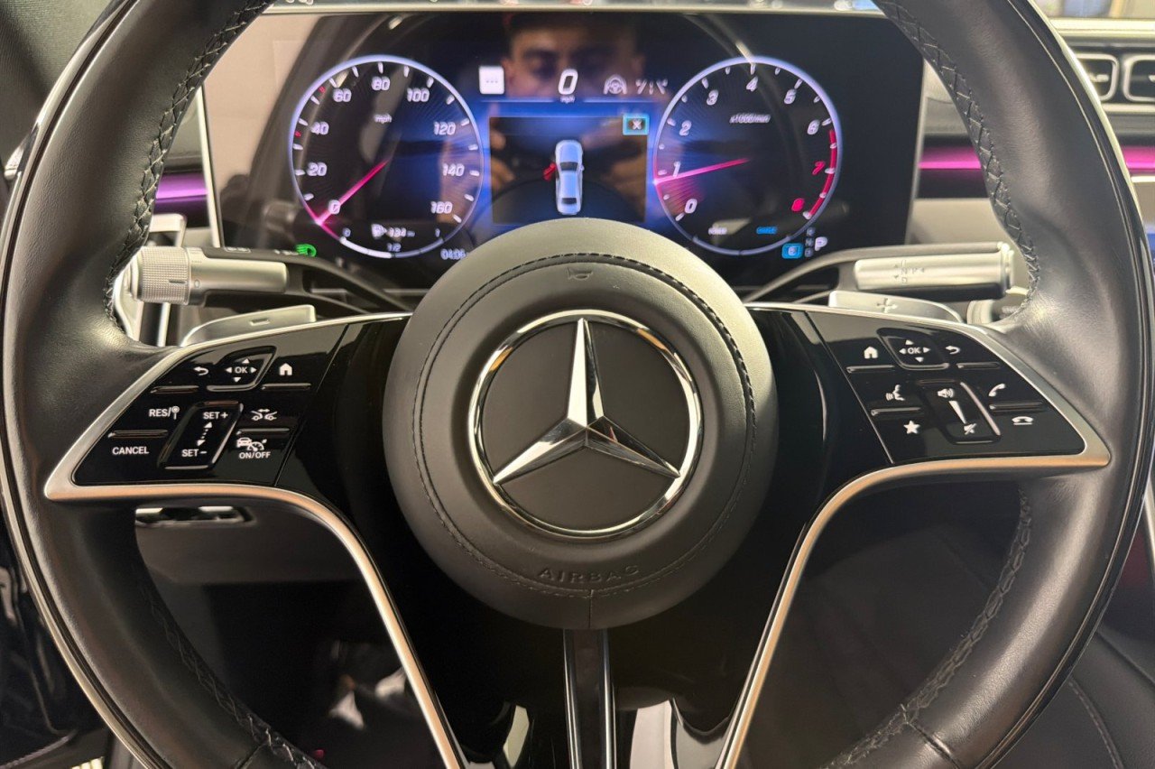 Certified Used 2022 Black Mercedes-Benz S 580 image 22