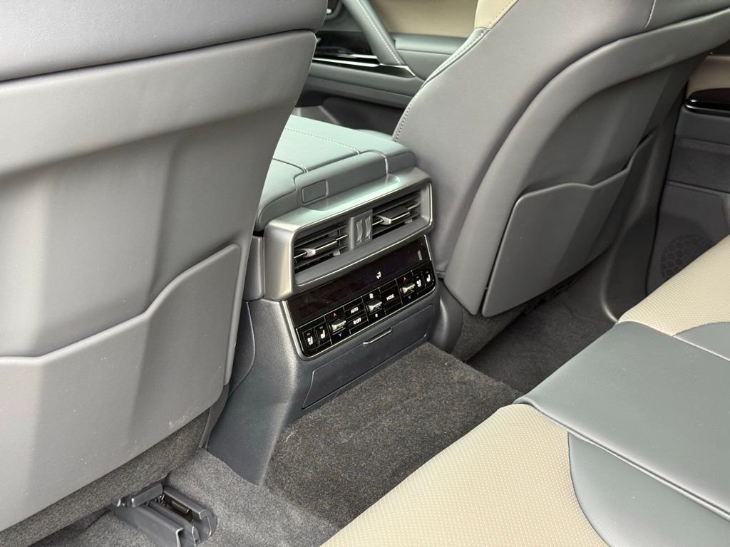 New 2026 Eminent White Pearl Lexus LX 700h OVERTRAIL image 23