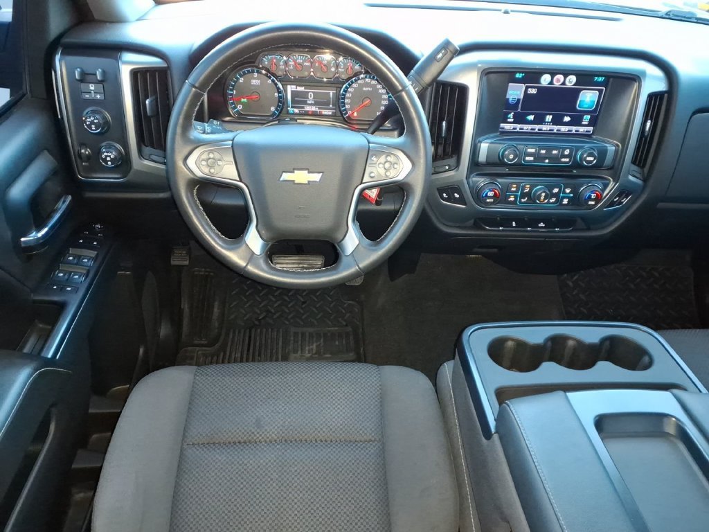 Used 2015 DEEP OCEAN BLUE METALLIC Chevrolet LT image 3
