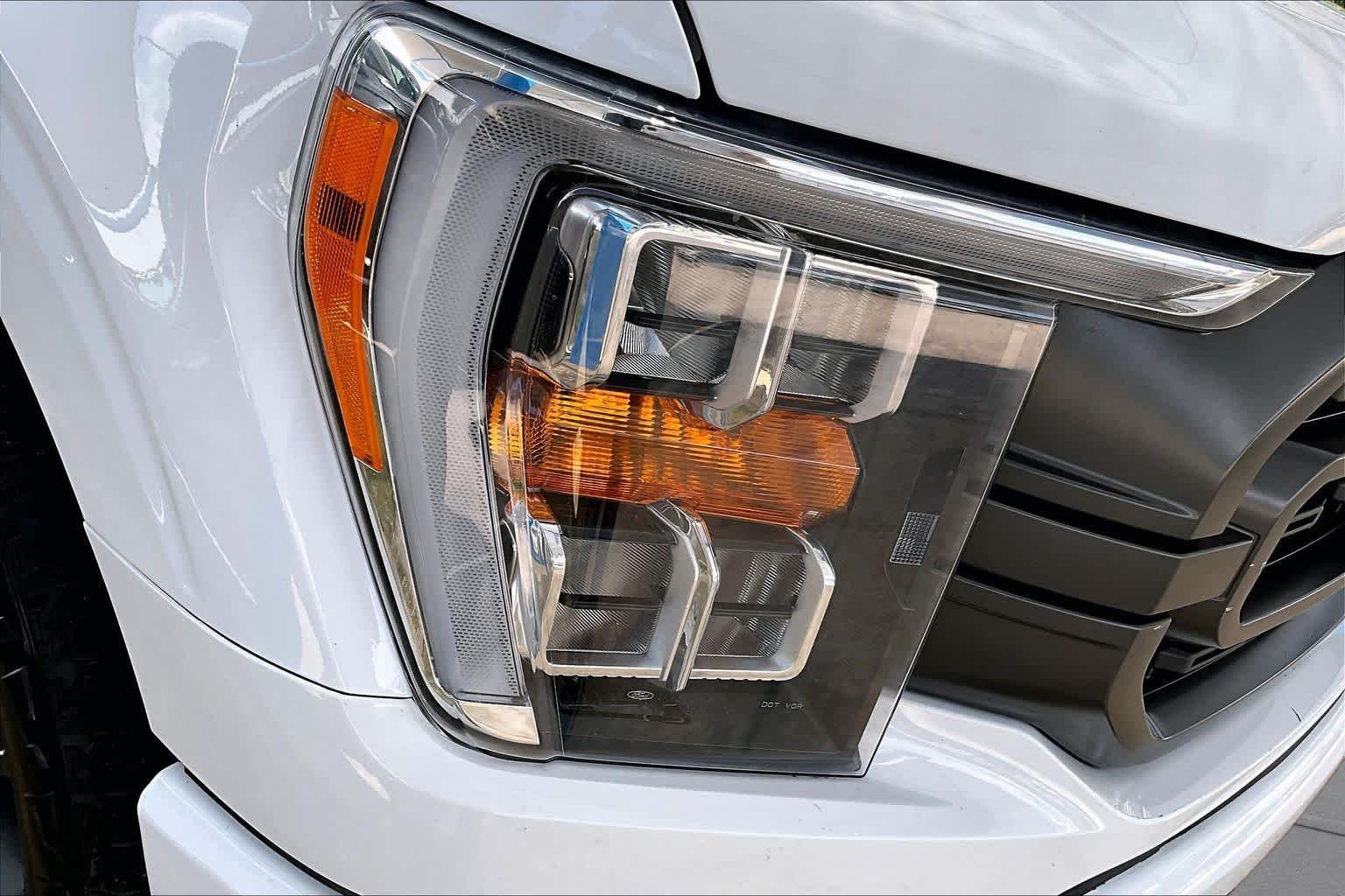 Used 2023 Oxford White Ford XLT image 28