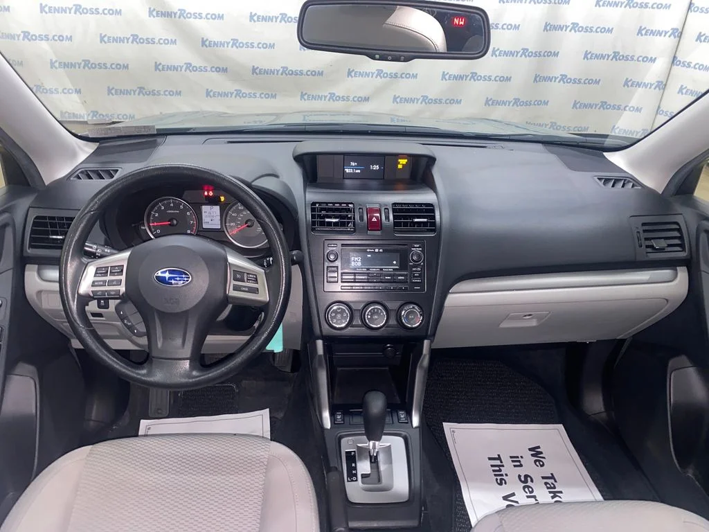 Used 2014 Green Subaru 2.5i Premium image 23