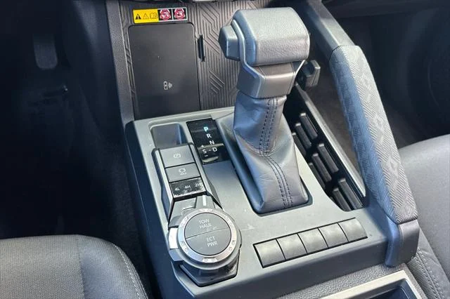 Certified Used 2024 ICE CAP Toyota  image 20