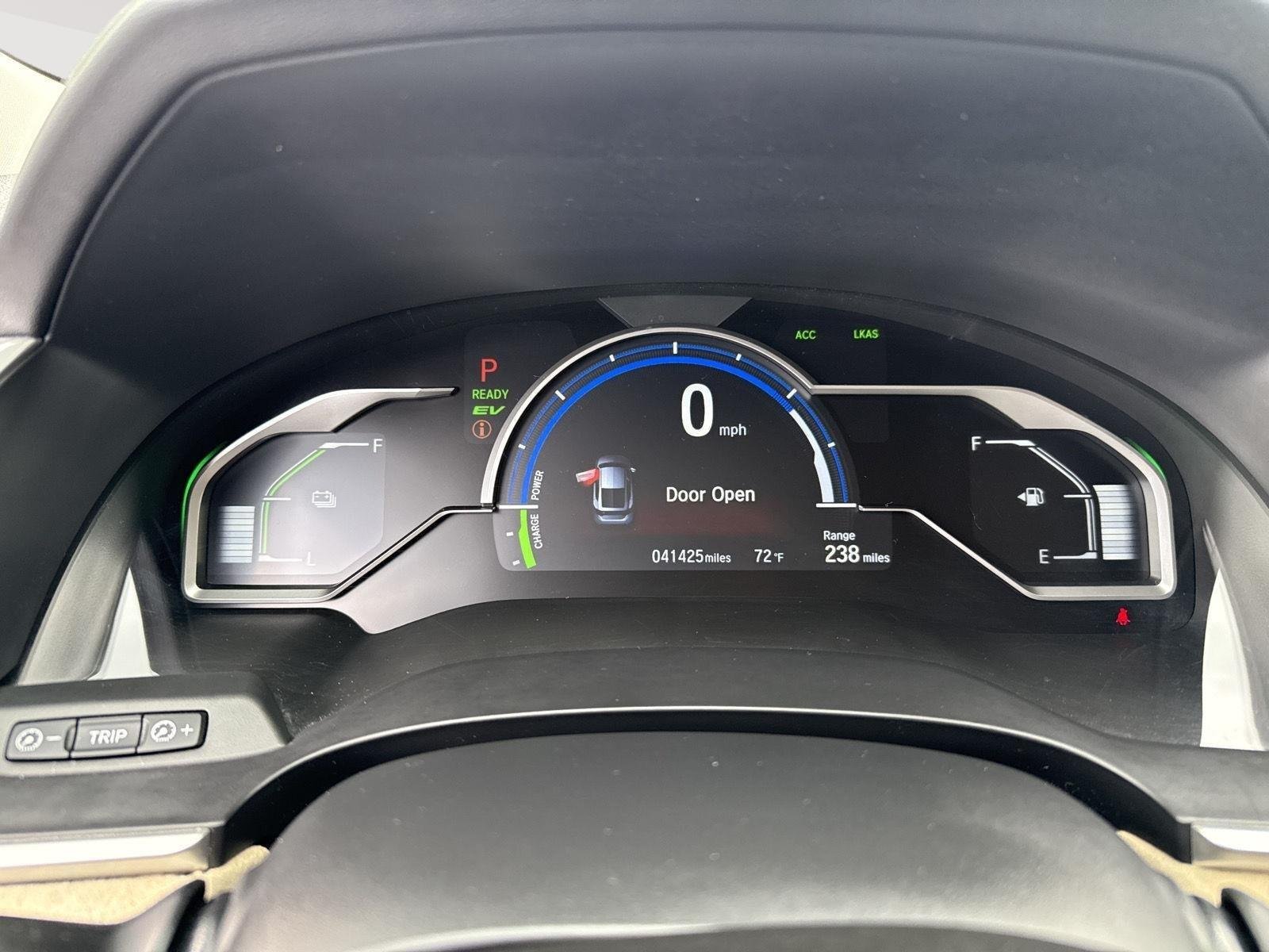 Used 2018 Honda Clarity Touring with VIN JHMZC5F38JC001117 for sale in Kansas City