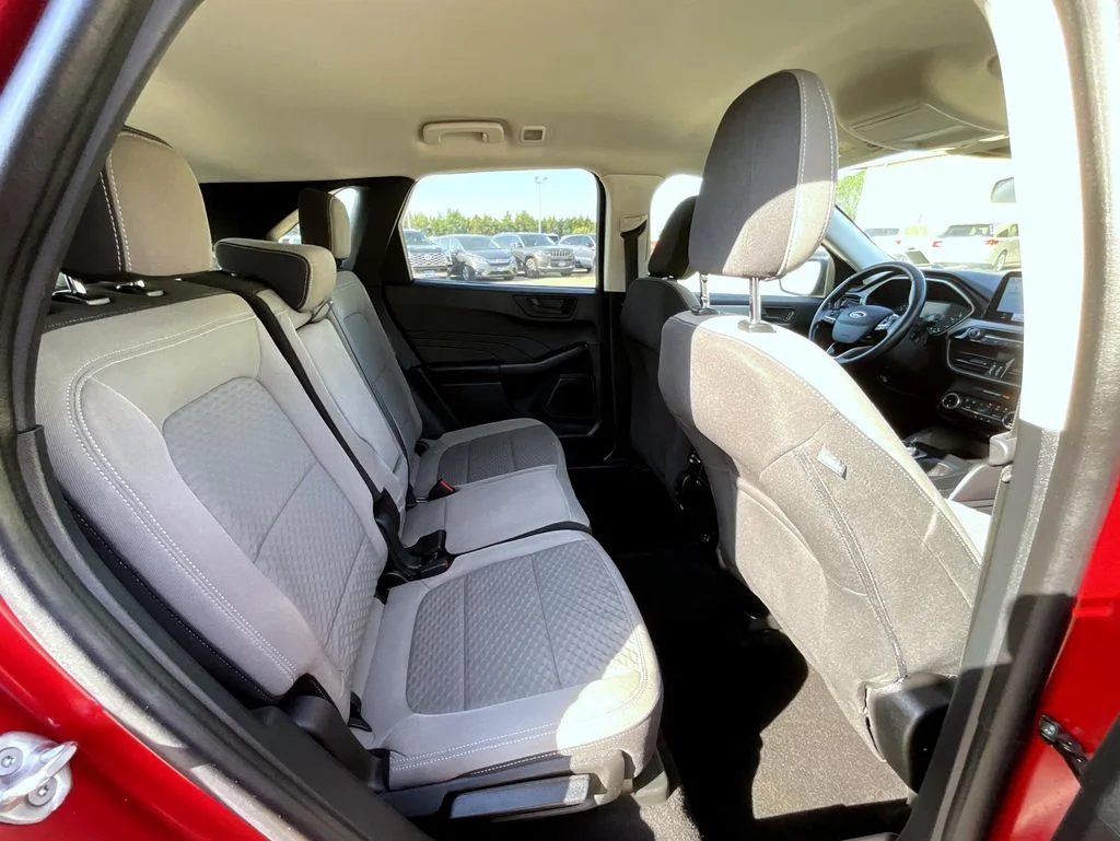 2022 Ford Escape SE - Photo 14
