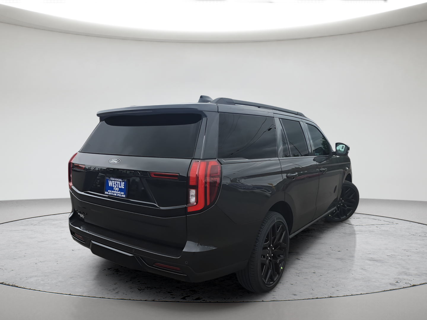 New 2026 Dark Matter Gray Metallic Ford Platinum® image 5