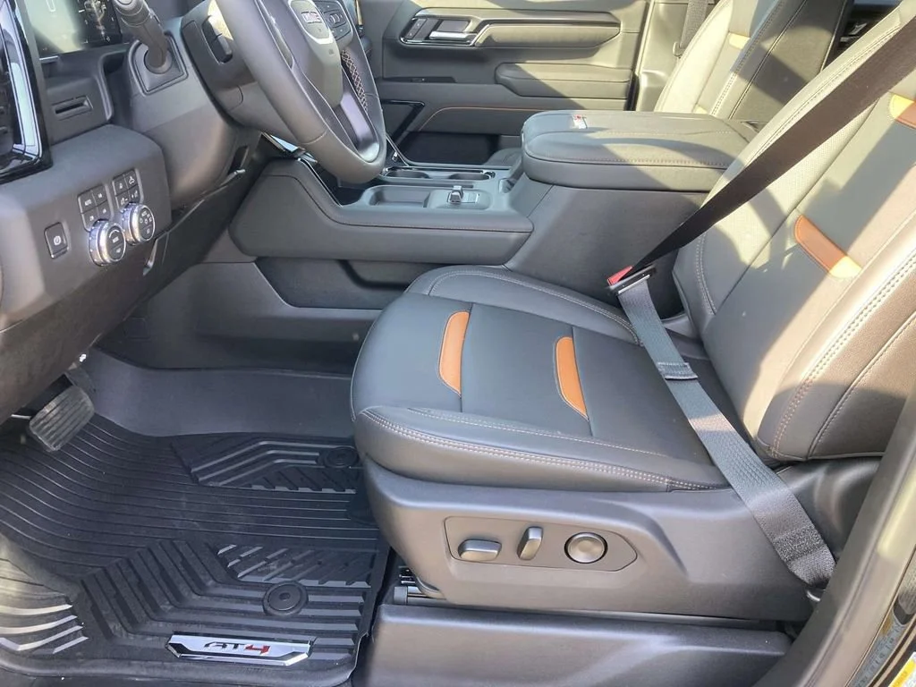 New 2026 Onyx Black GMC AT4 image 16