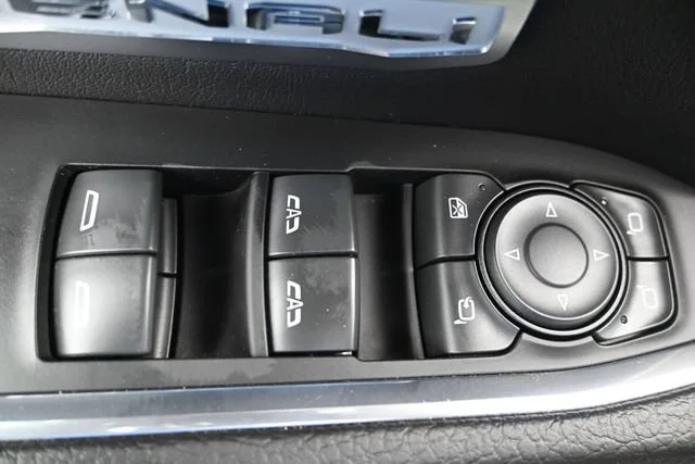 Used 2022 Cayenne Red Tintcoat GMC Denali image 12