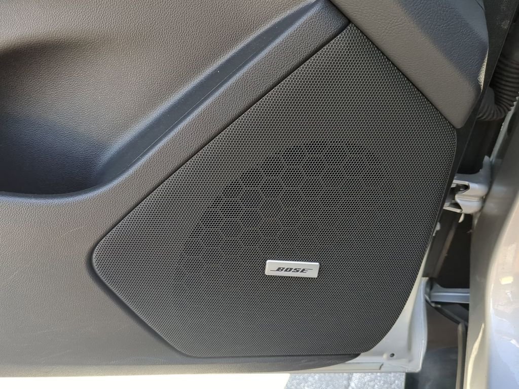 Used 2020 Silver Cadillac Sport image 20