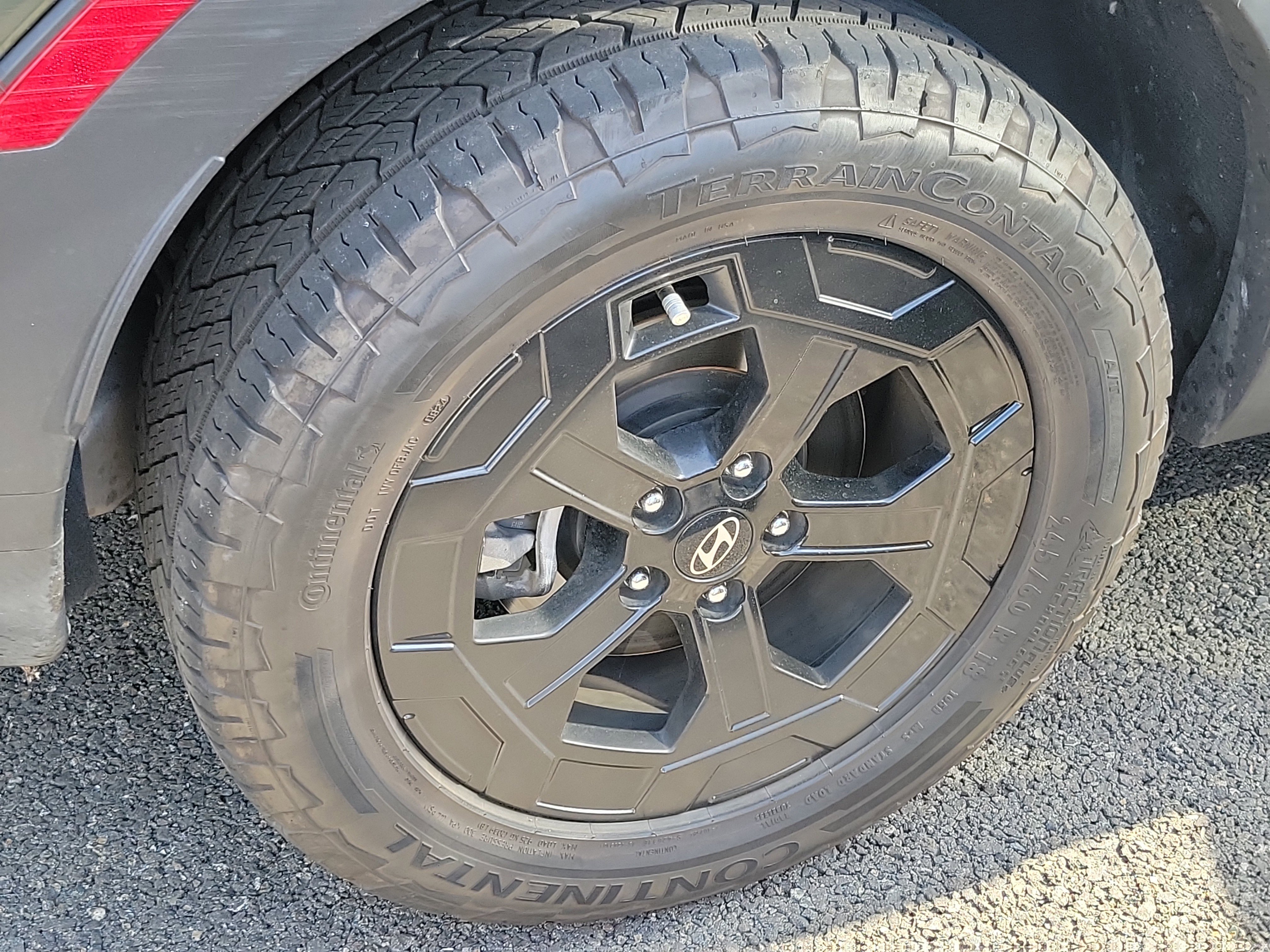 Certified Used 2024 Rockwood Green Hyundai XRT image 5