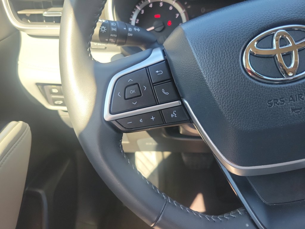 Certified Used 2026 Beige Toyota XLE image 39