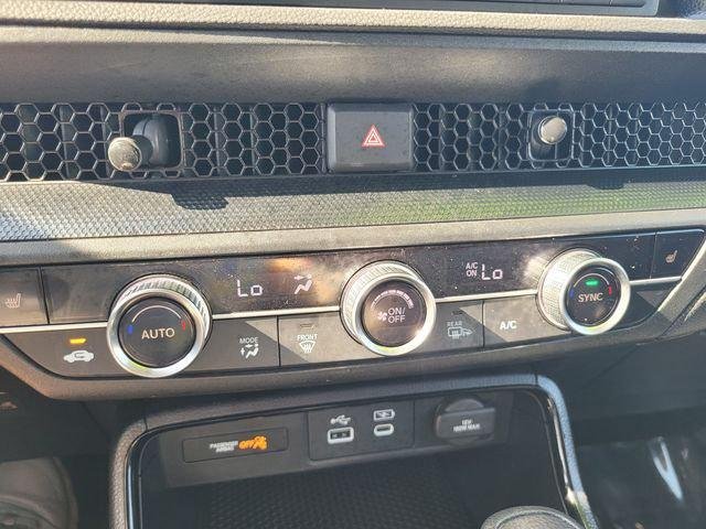 Used 2023  Honda EX image 25