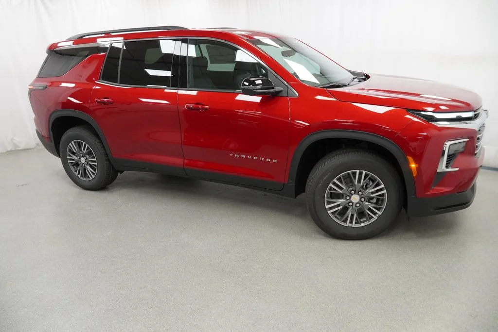 2027 Chevrolet Traverse LT - Photo 6