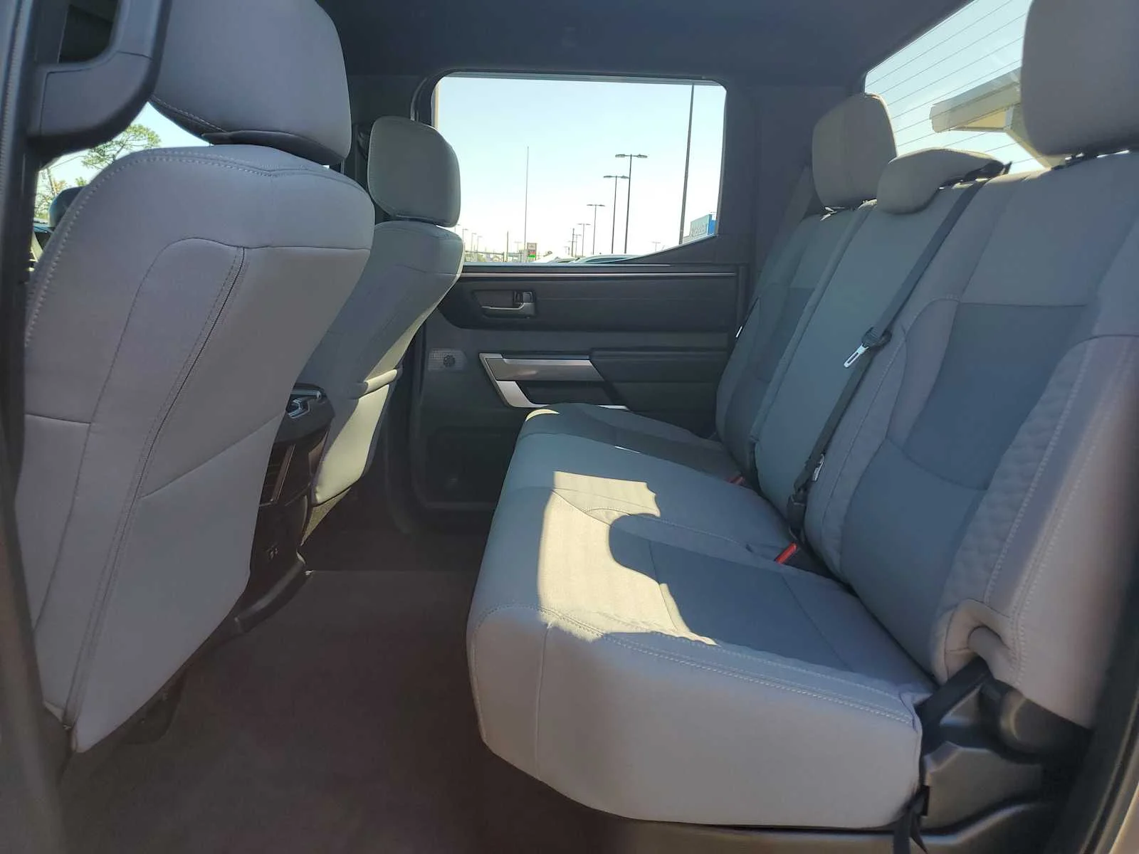 Used 2025  Toyota SR image 18