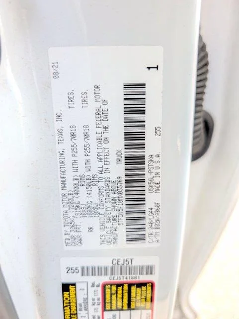 Used 2021 White Toyota SR5 image 30