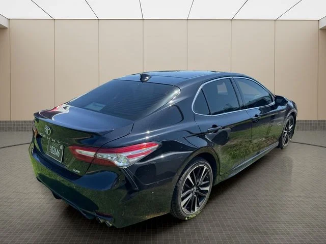 Used 2019 Black Toyota XSE V6 image 14