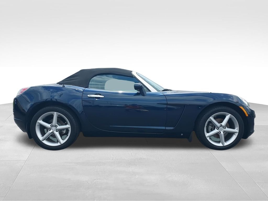 Used 2007 Blue Saturn Base image 9