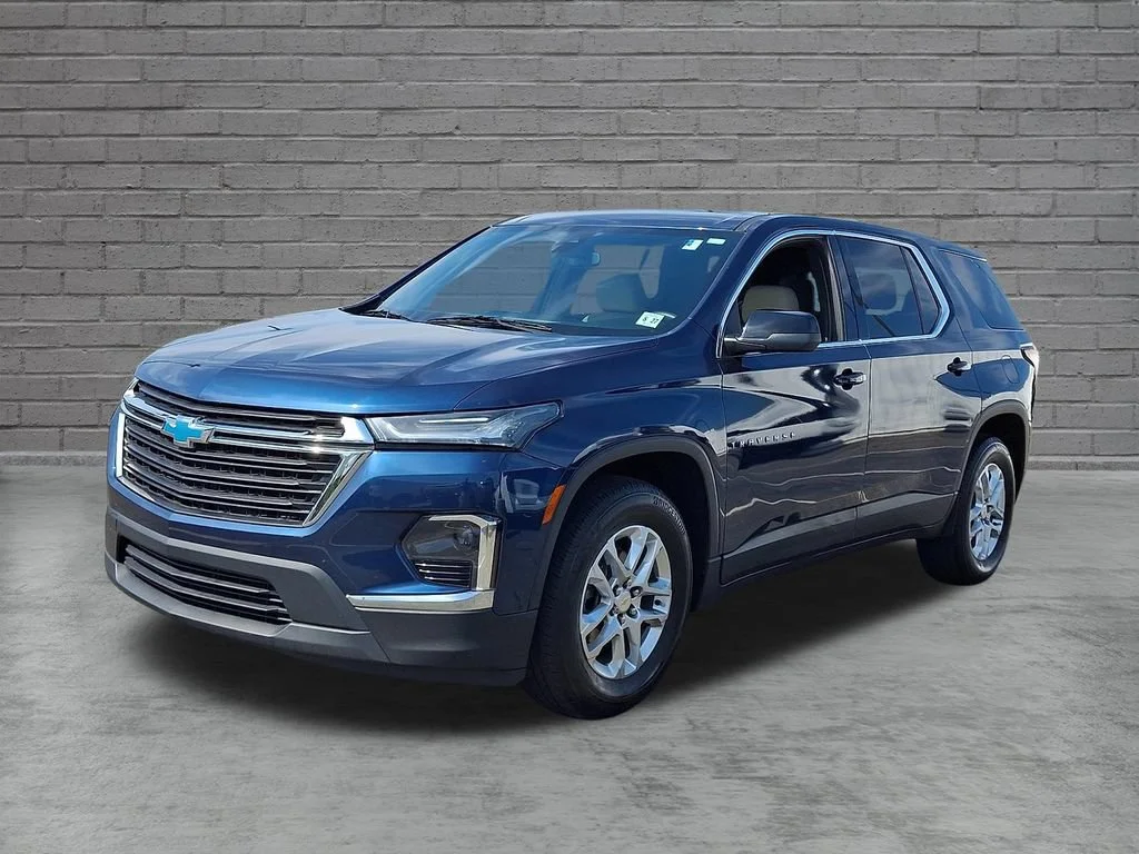 Used 2022 Northsky Blue Metallic Chevrolet LS image 6