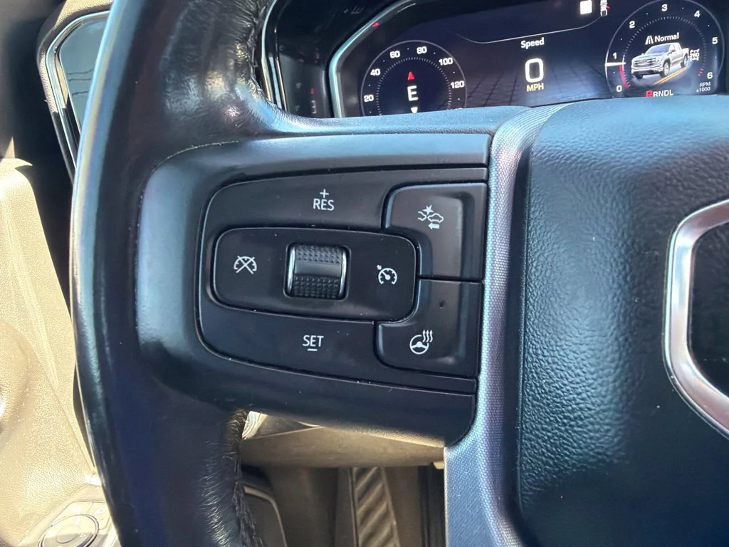 Used 2022 ONYX BLACK GMC SLE image 9