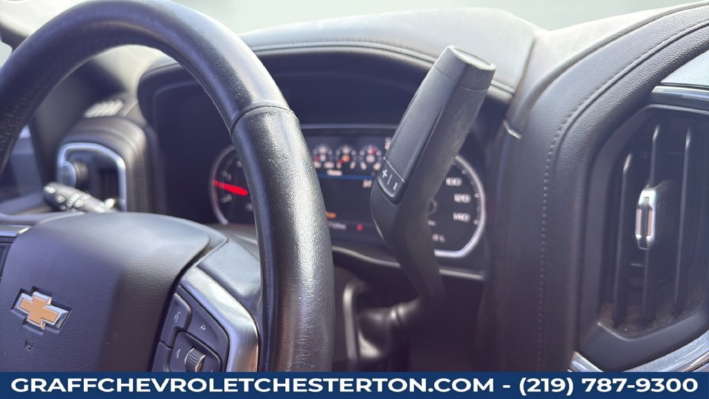 Used 2021 IRIDESCENT PEARL TRICOAT Chevrolet LTZ image 29