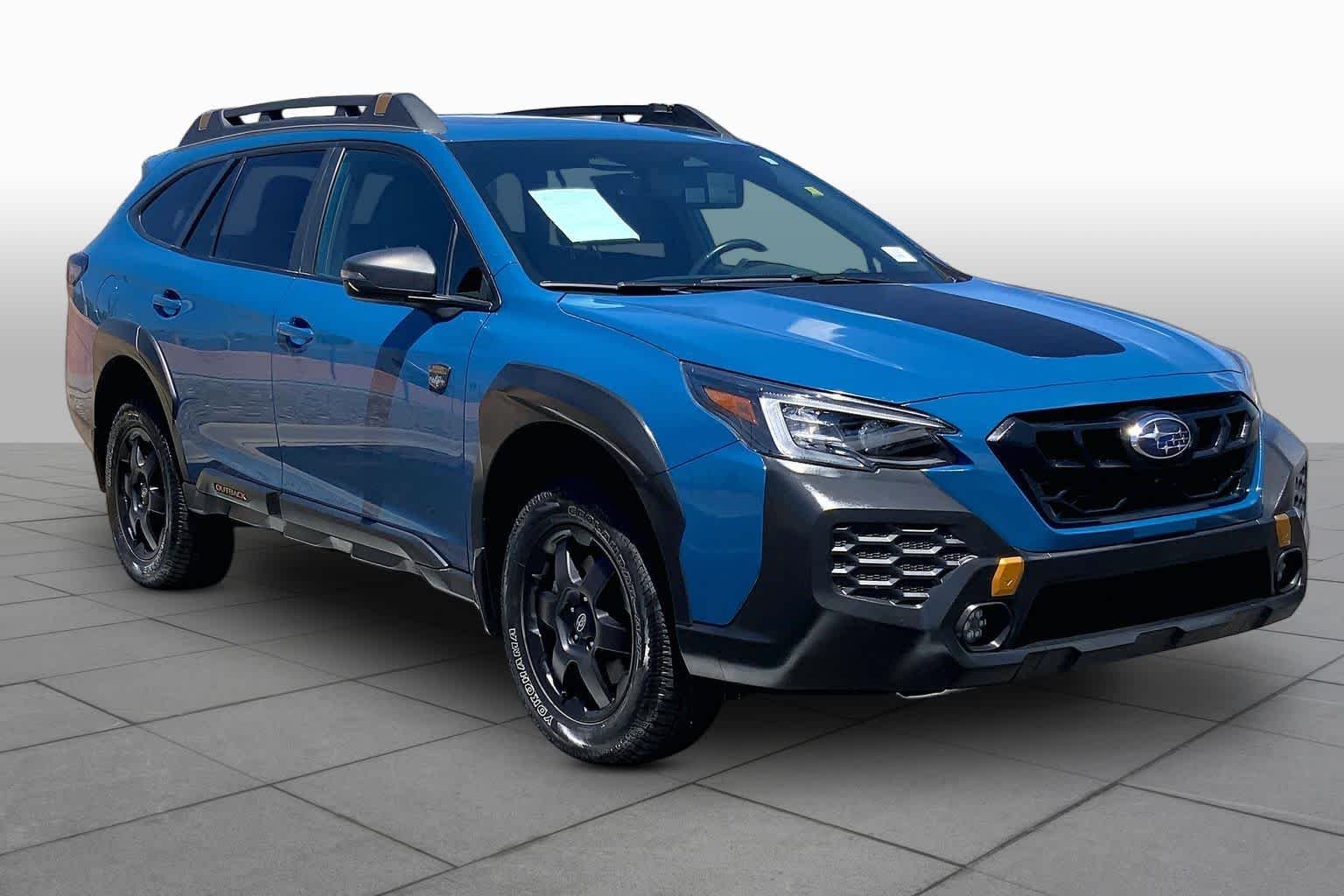 Used 2025 Geyser Blue Subaru Wilderness image 3