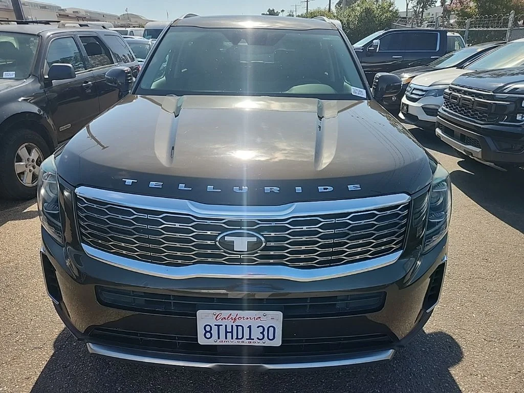 Used 2021 Green Kia S image 2