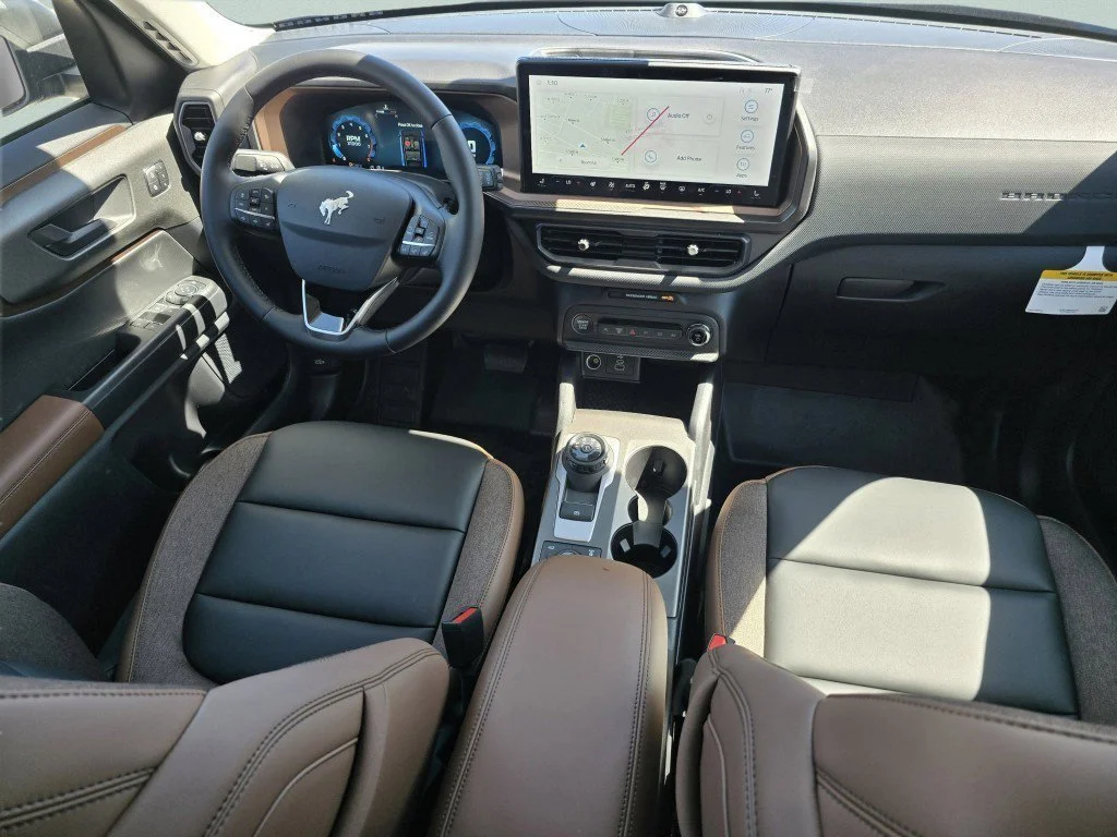 New 2026 Velocity Blue Metallic Ford Outer Banks image 35