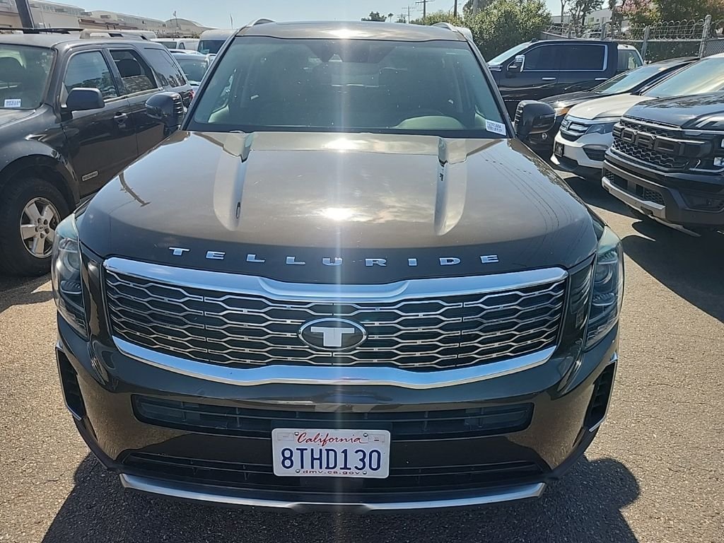 Used 2021 Green Kia S image 2