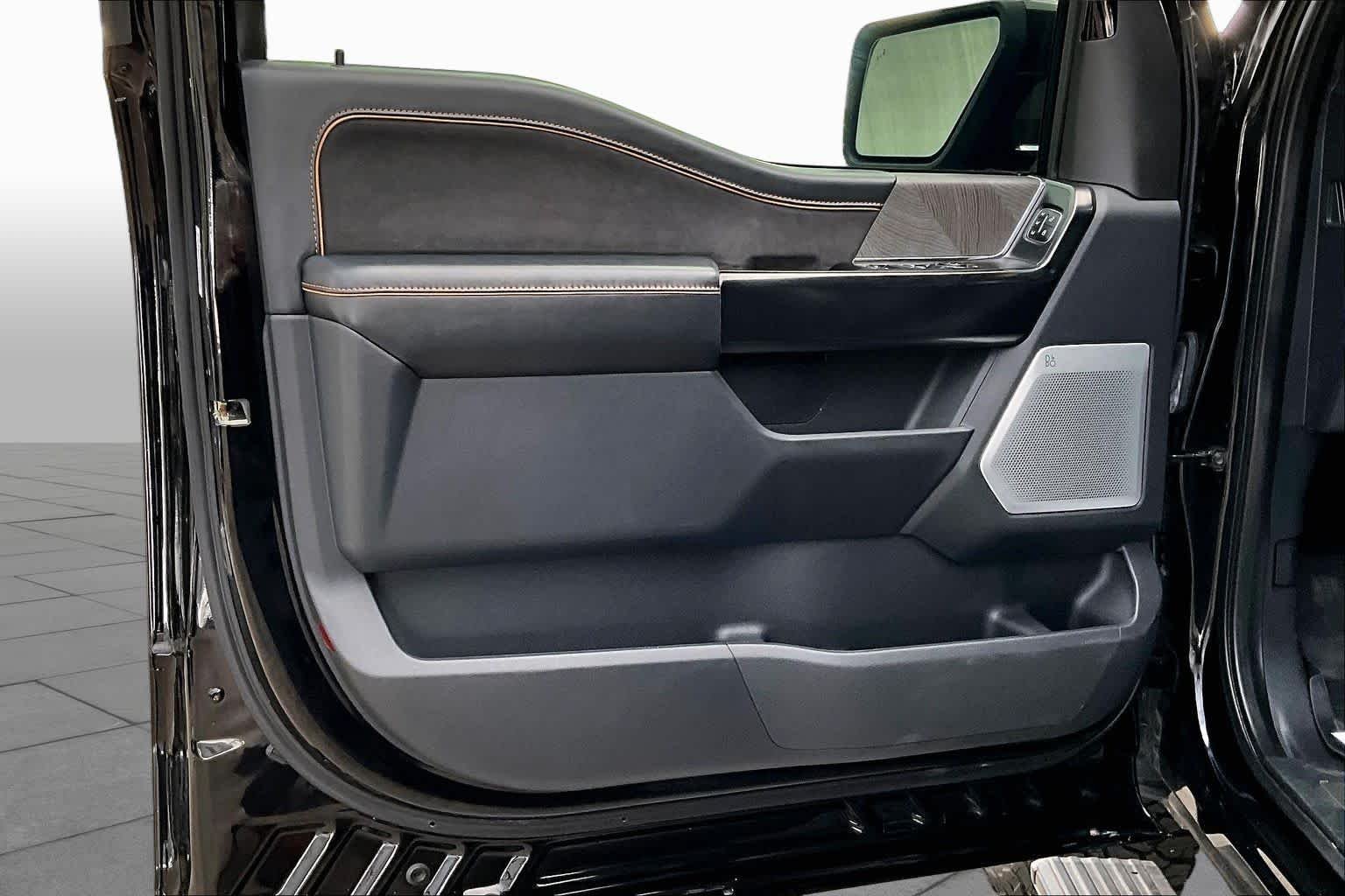 Used 2023 Agate Black Metallic Ford Platinum image 21