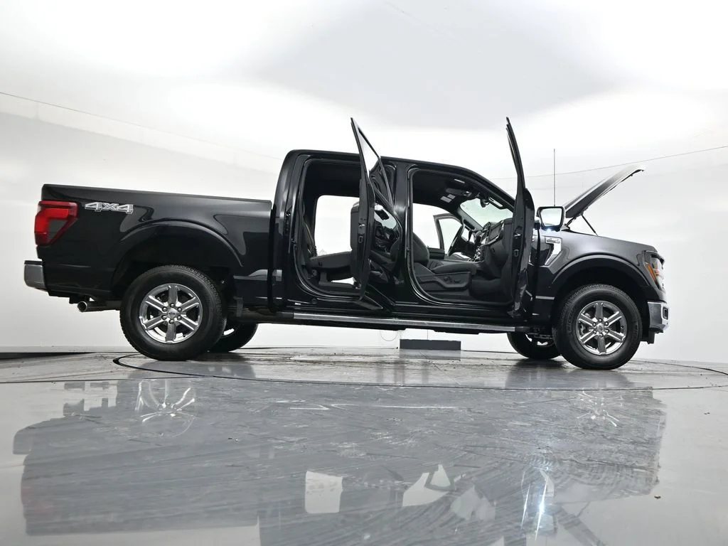 2025 Ford F-150 XLT - Photo 52