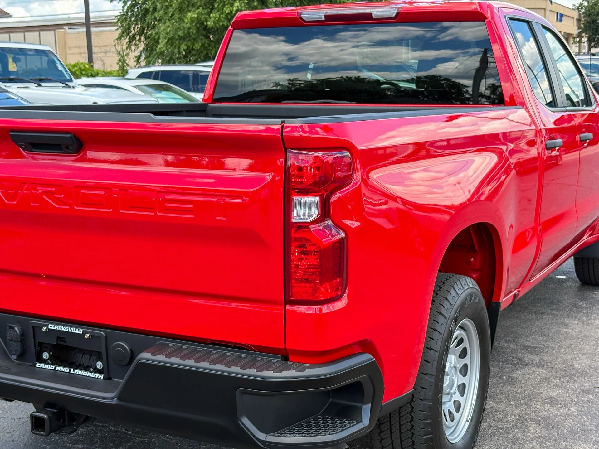 Used 2025 Red Chevrolet WT image 17