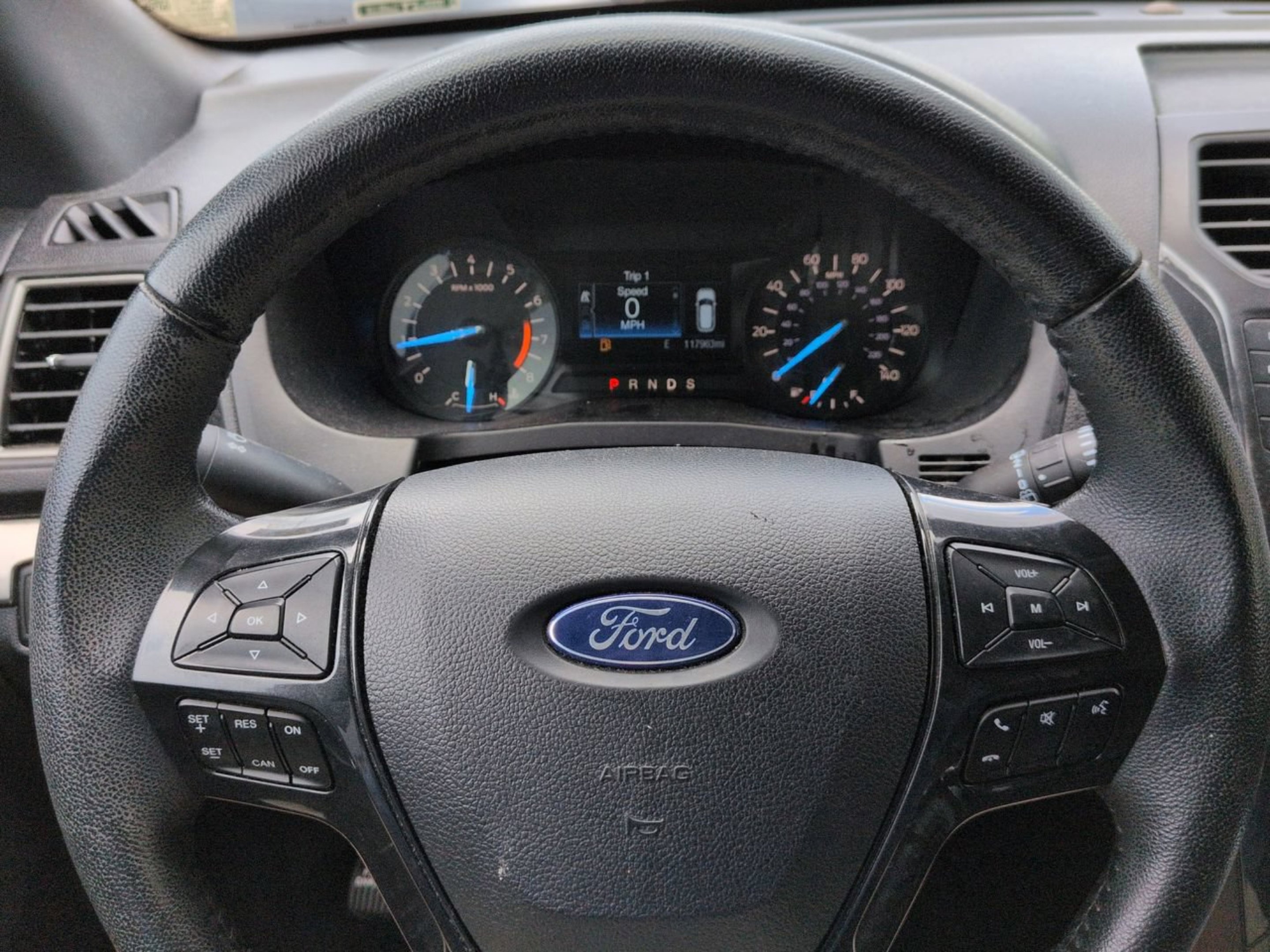 Used 2018 Blue Metallic Ford XLT image 23