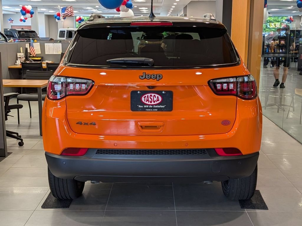 New 2026 Joose Exterior Paint Jeep Limited image 3