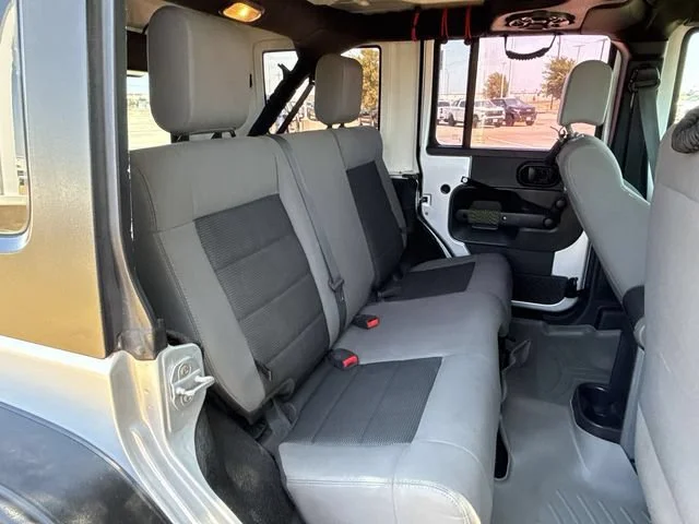 Used 2009 Silver Jeep X image 26