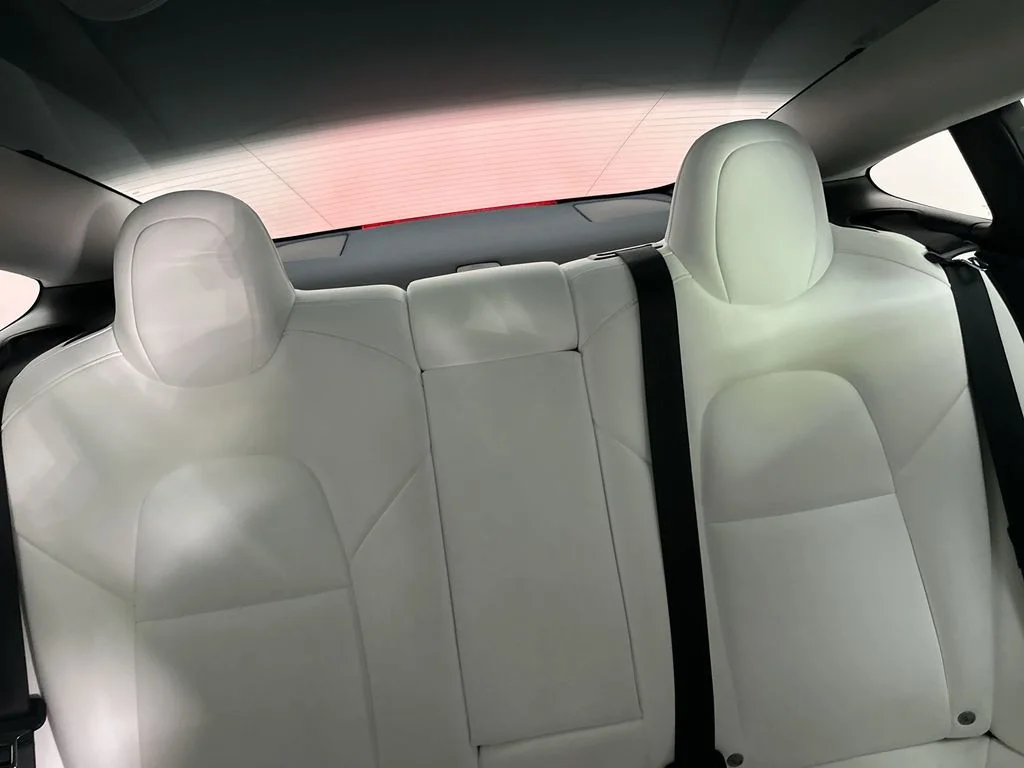 Used 2021  Tesla Performance image 27