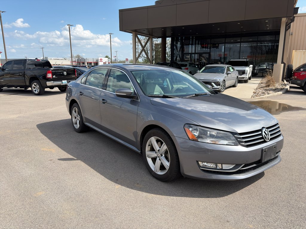 2015 Volkswagen Passat S