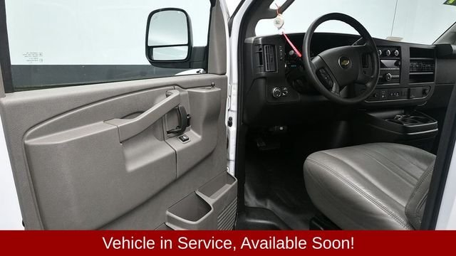 Used 2024 White Chevrolet LS image 19