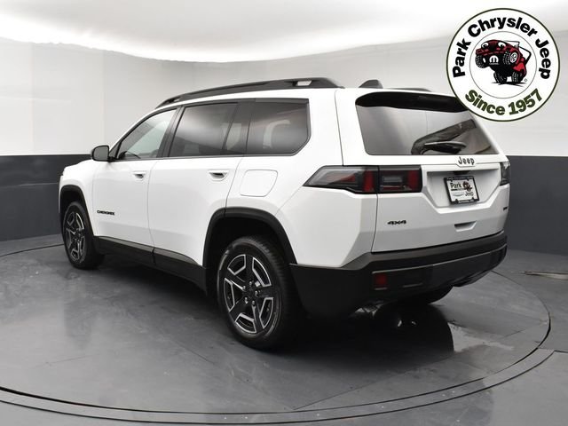 New 2026 Bright White Clear-Coat Exterior Paint Jeep Limited image 4