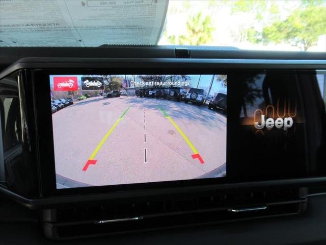 New 2026 Bright White Clear-Coat Exterior Paint Jeep Sahara image 23