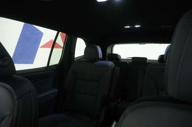 2026 GMC Acadia AT4 - Photo 20