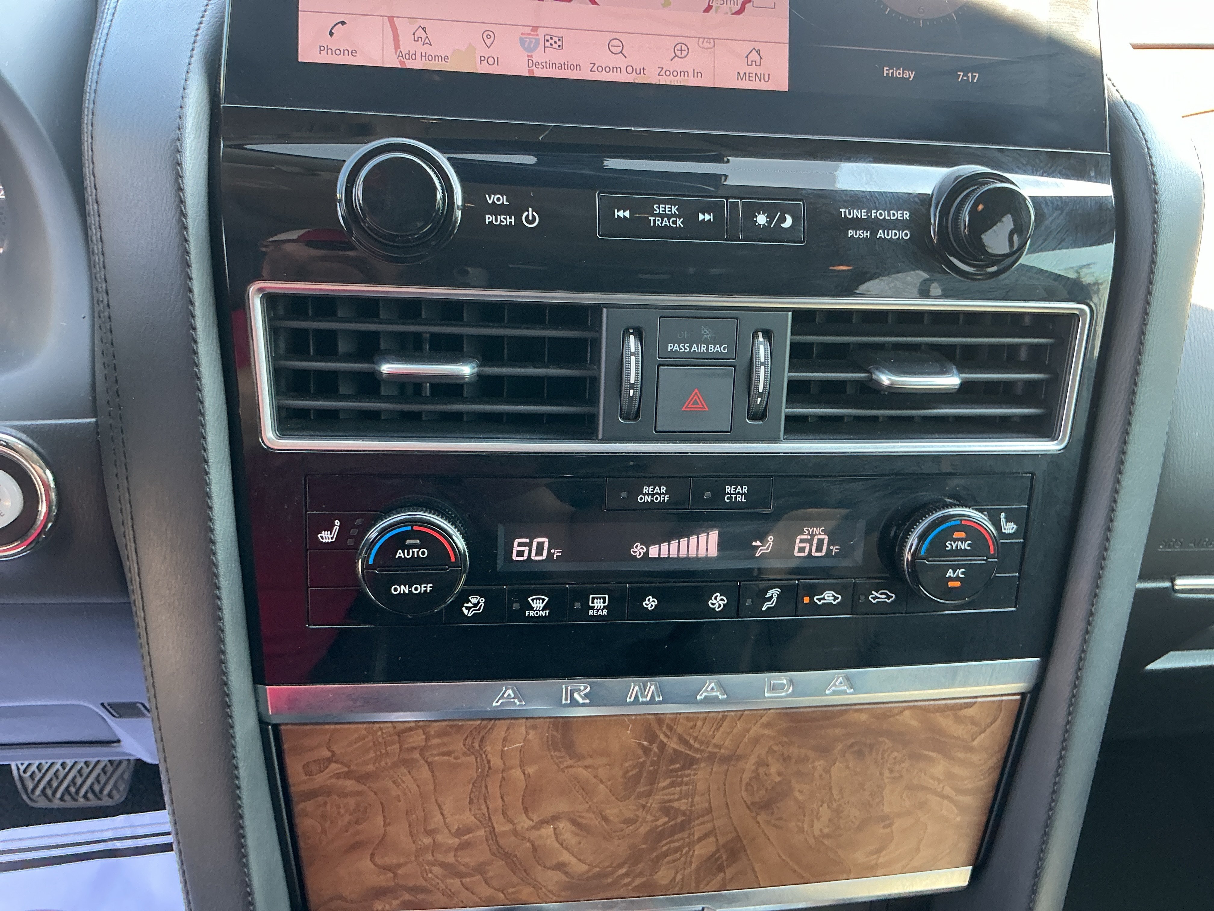 Used 2022 Brilliant Silver Metallic Nissan SL image 18