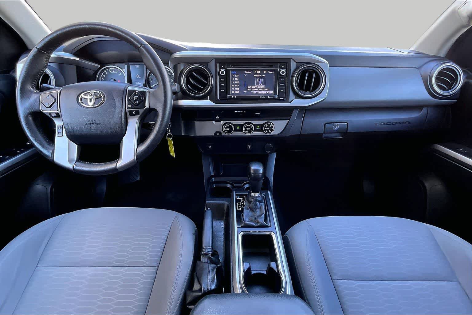 Used 2017 Blazing Blue Pearl Toyota SR5 image 15