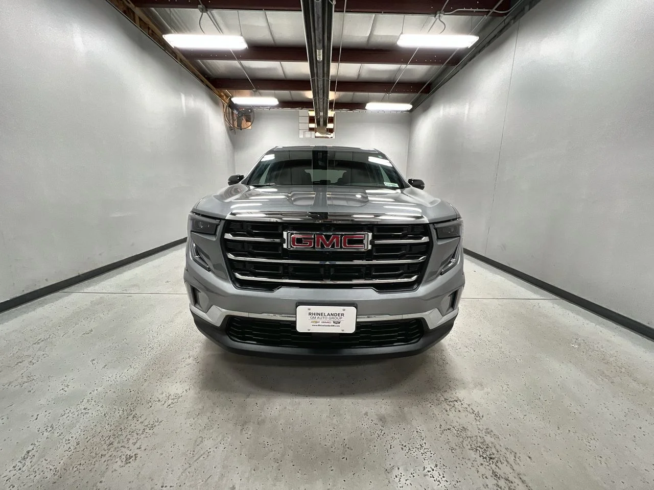 New 2026 Sterling Metallic GMC Elevation image 61