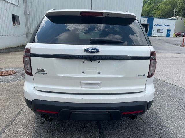 Used 2015 White Ford Sport image 7