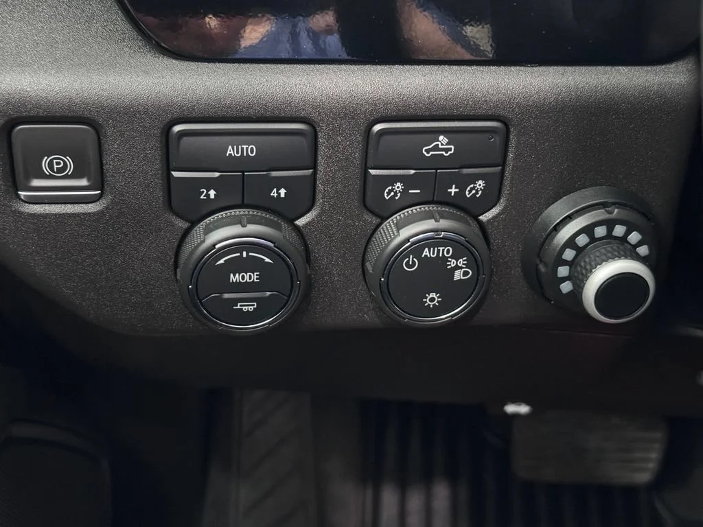 2023 Chevrolet Silverado 1500 LT - Photo 23