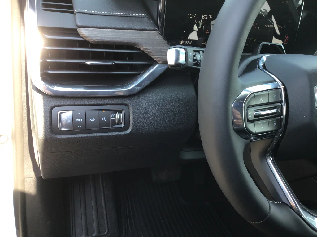 New 2026 Glacier White Tricoat GMC Denali image 14
