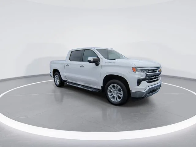 Used 2025 White Chevrolet LTZ image 2