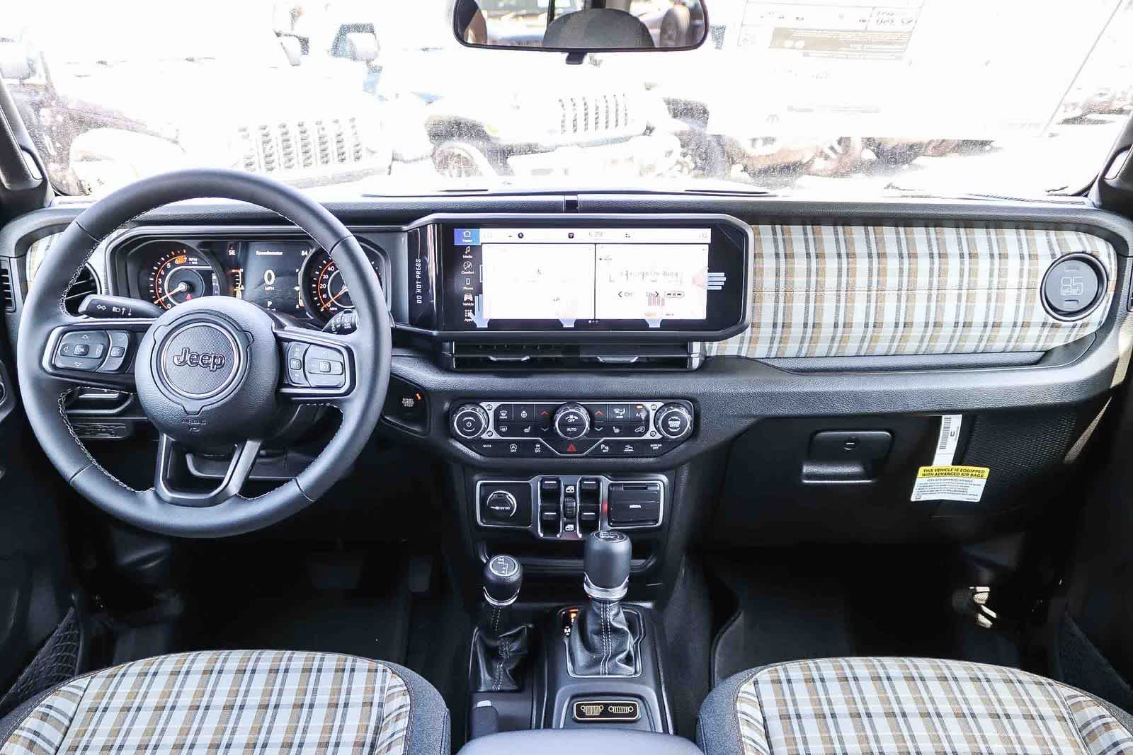 New 2026 Black Clear-Coat Exterior Paint Jeep 85th Anniversary image 16