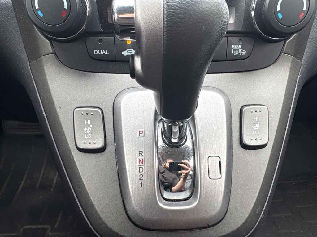Used 2011 Black Honda EX-L image 21