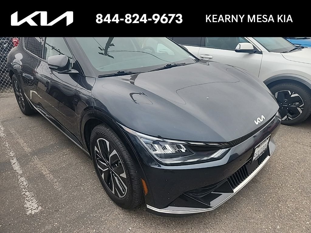 2023 Kia EV6 Wind's photo
